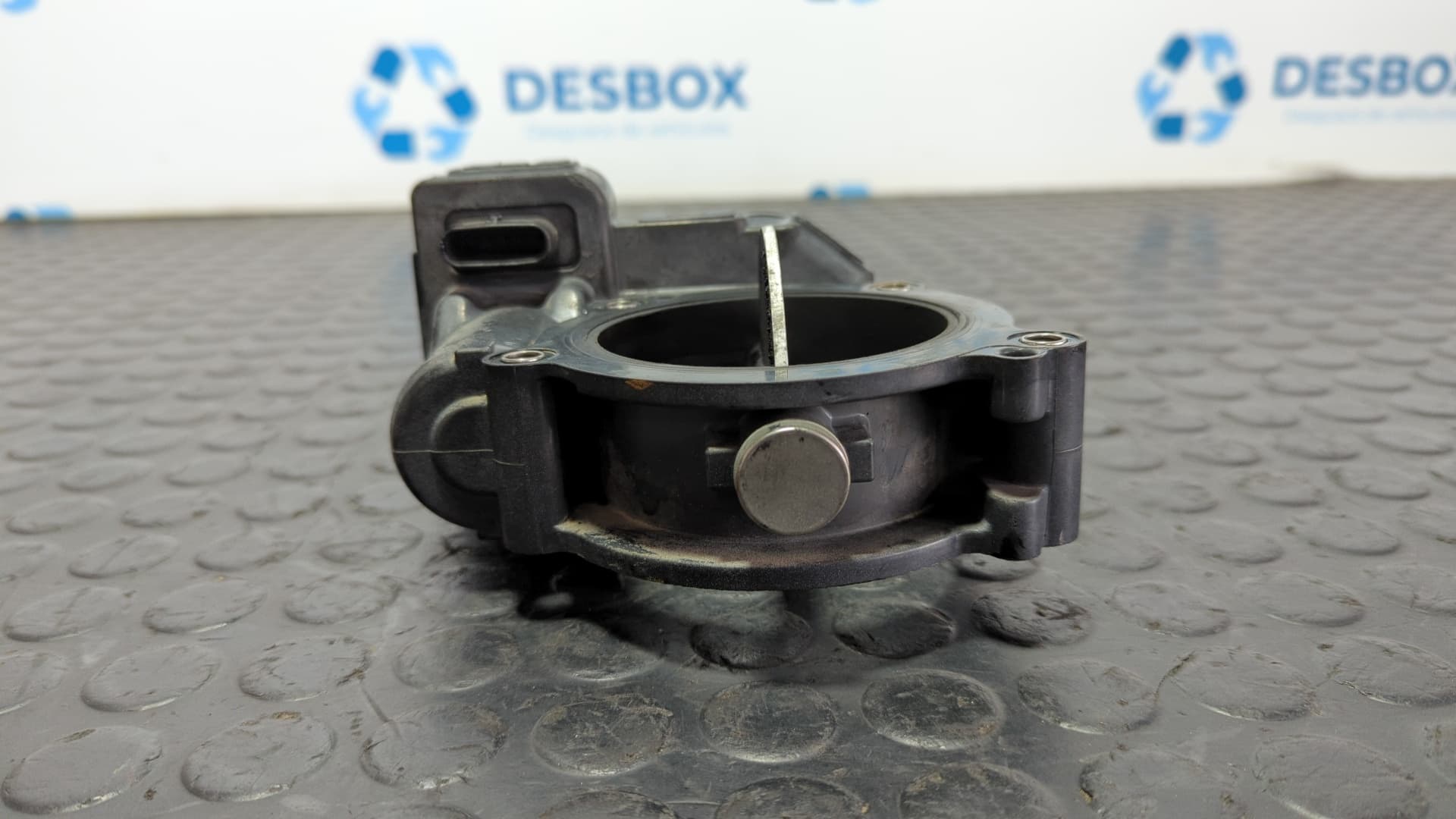 Recambio de CAJA MARIPOSA para MERCEDES-BENZ VITO (W639) BASIC, COMBI 2.2 CDI OM651940 referencia OEM IAM A6510900470 - AMARILLO 2