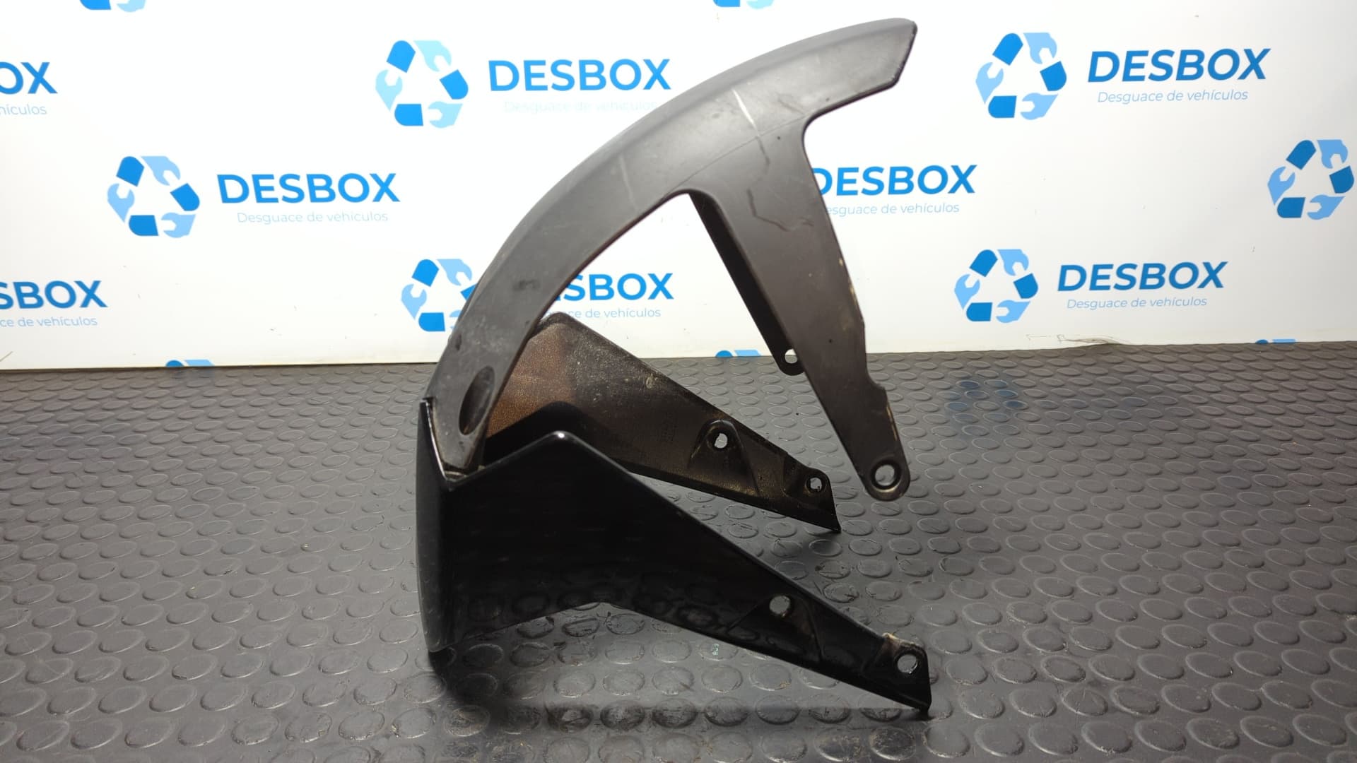 Recambio de GUARDABARROS DELANTERO para KTM 125 DUKE * 125CC referencia OEM IAM JY181402 - GRIS