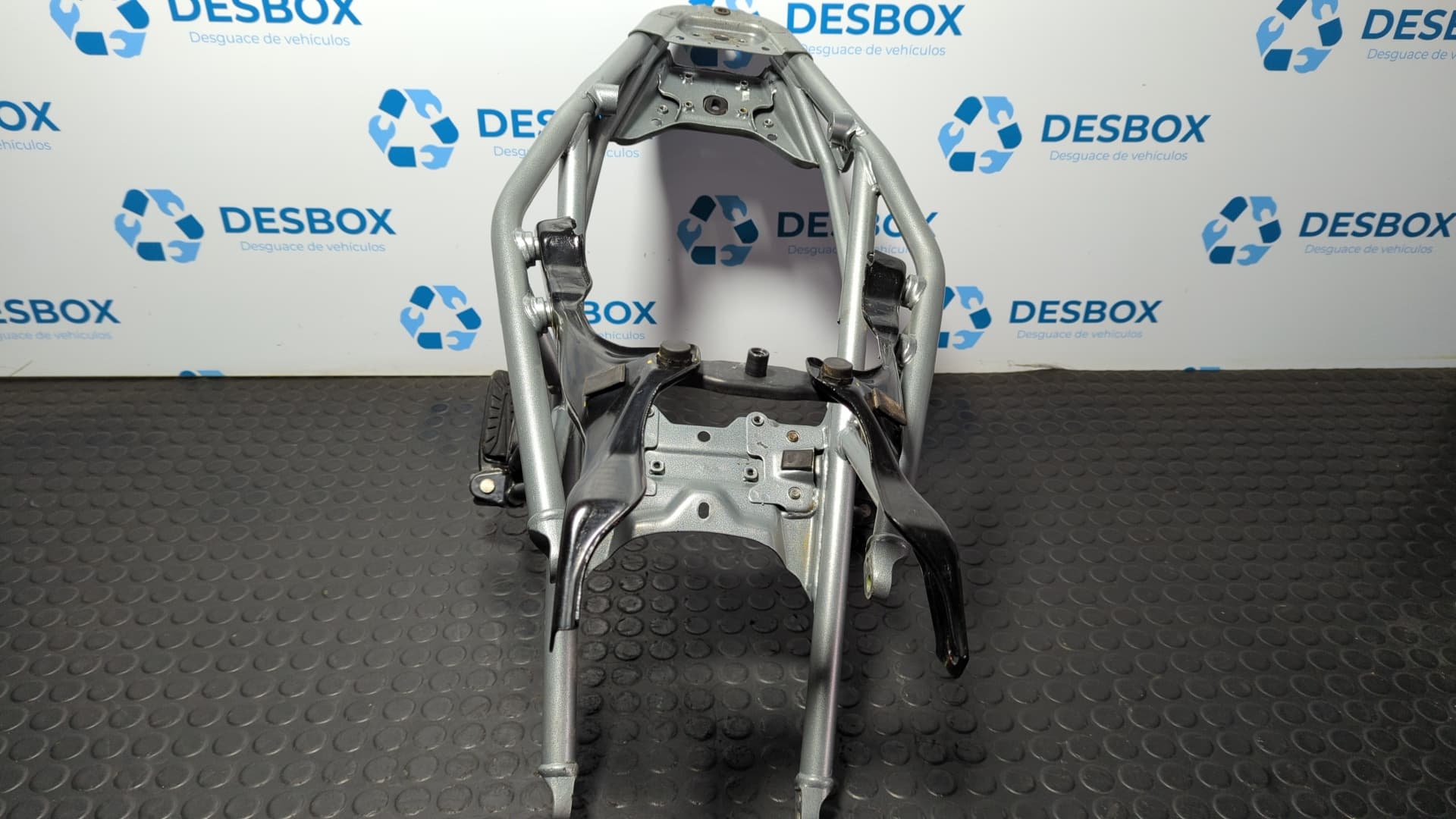 Recambio de BASTIDOR TRASERO para KTM 125 DUKE * 125CC - GRIS 2