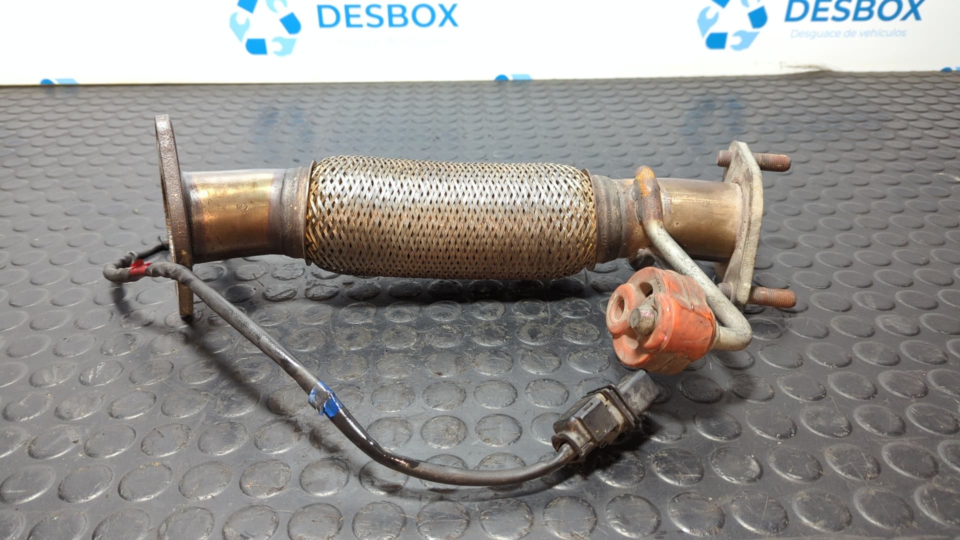 Recambio de TUBO FLEXIBLE ESCAPE para HYUNDAI I30 1.6 CRDI D4FB referencia OEM IAM 393512A631 - BLANCO