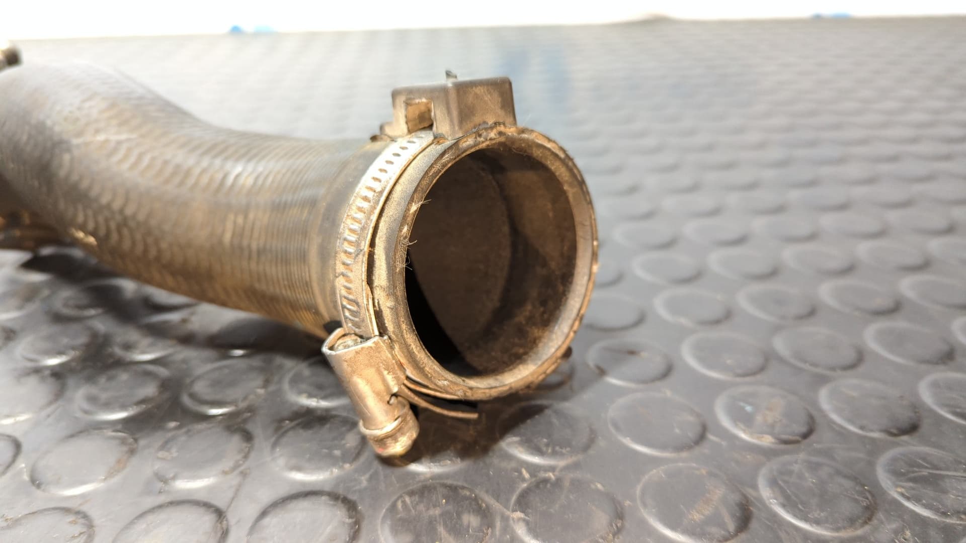 Recambio de TUBO para HYUNDAI I30 1.6 CRDI D4FB referencia OEM IAM 282742A570  - BLANCO 2