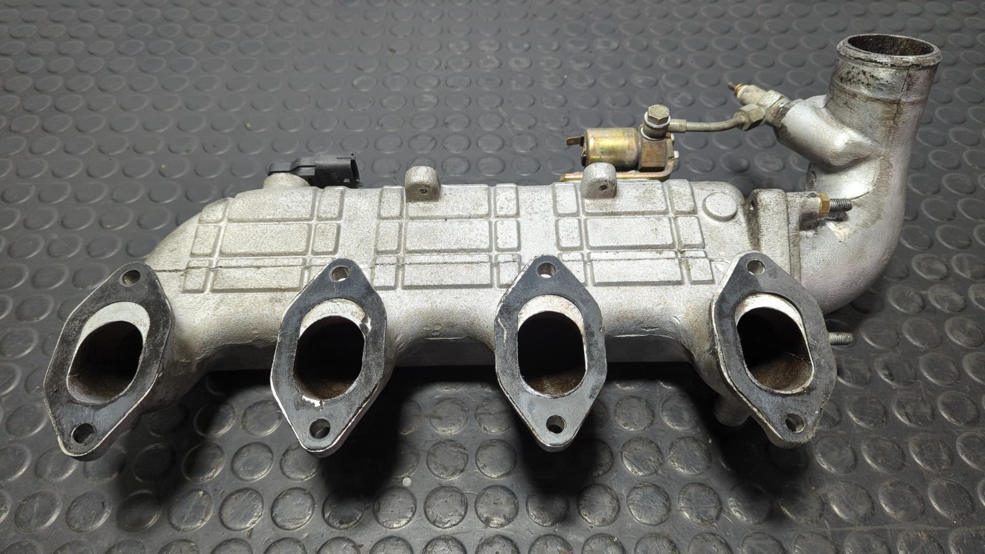 Recambio de COLECTOR ADMISION para CITROEN JUMPER CAJA ABIERTA DESDE '02 33 L  2.8 HDi / -HDi 130 814043S referencia OEM IAM 500318401 - BLANCO 4