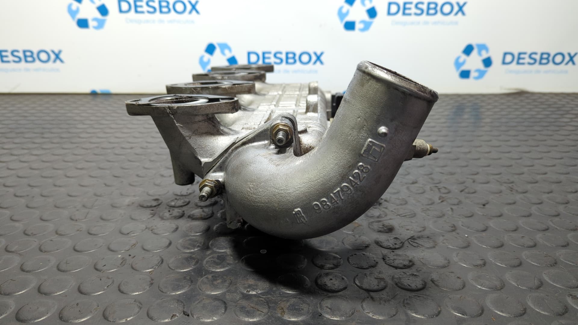 Recambio de COLECTOR ADMISION para CITROEN JUMPER CAJA ABIERTA DESDE '02 33 L  2.8 HDi / -HDi 130 814043S referencia OEM IAM 500318401 - BLANCO 2