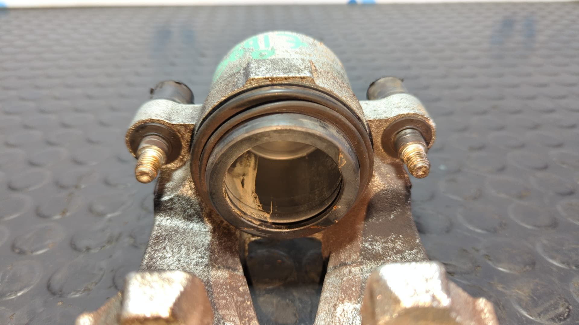 Recambio de PINZA DE FRENO DELANTERA DERECHA para SEAT ARONA ARONA 1.0 TSI CHZ referencia OEM IAM VCF117 - NARANJA 5