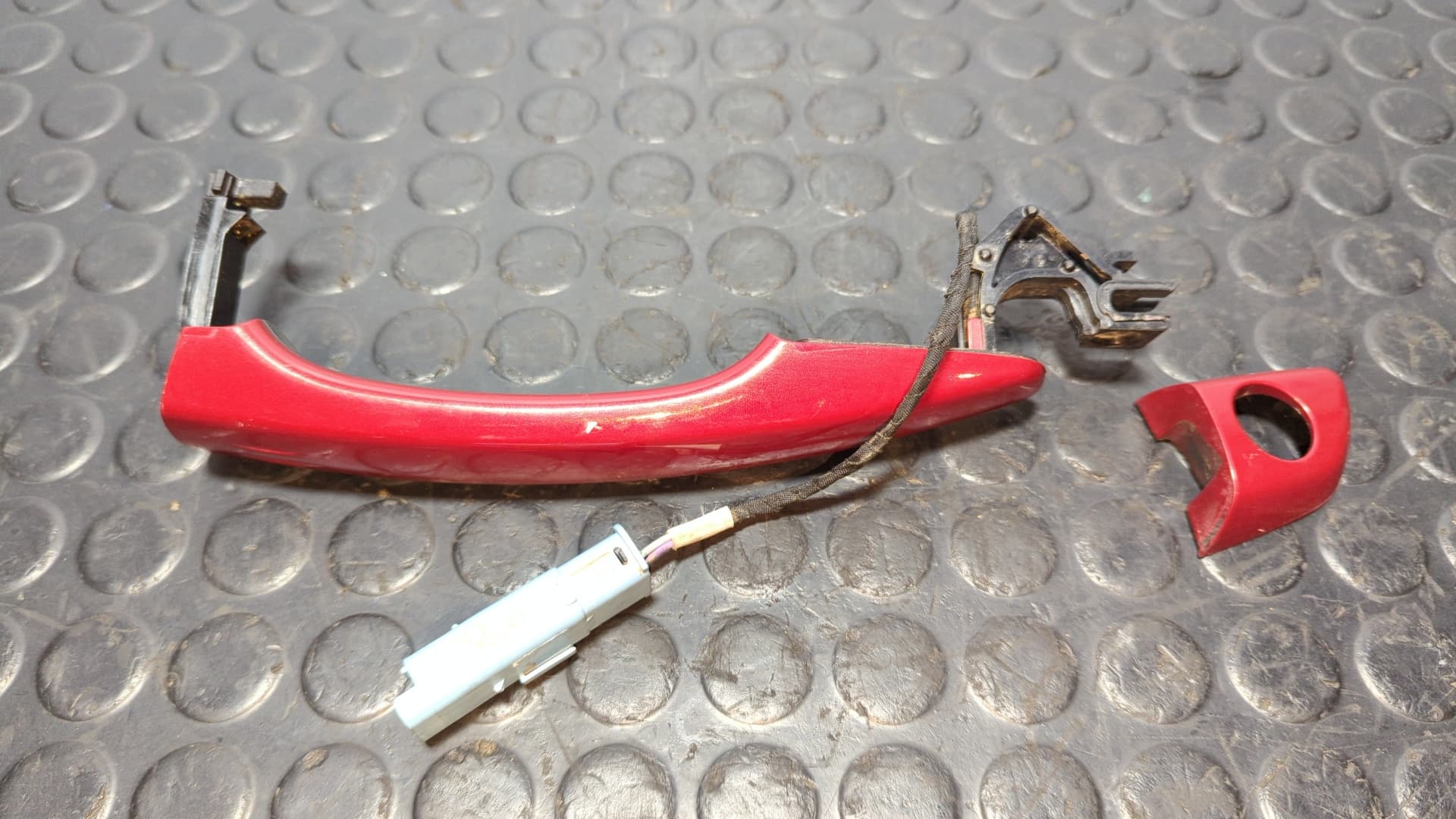 Recambio de MANETA EXTERIOR DELANTERA IZQUIERDA para OPEL CORSA F * ZK01 - ROJO 4
