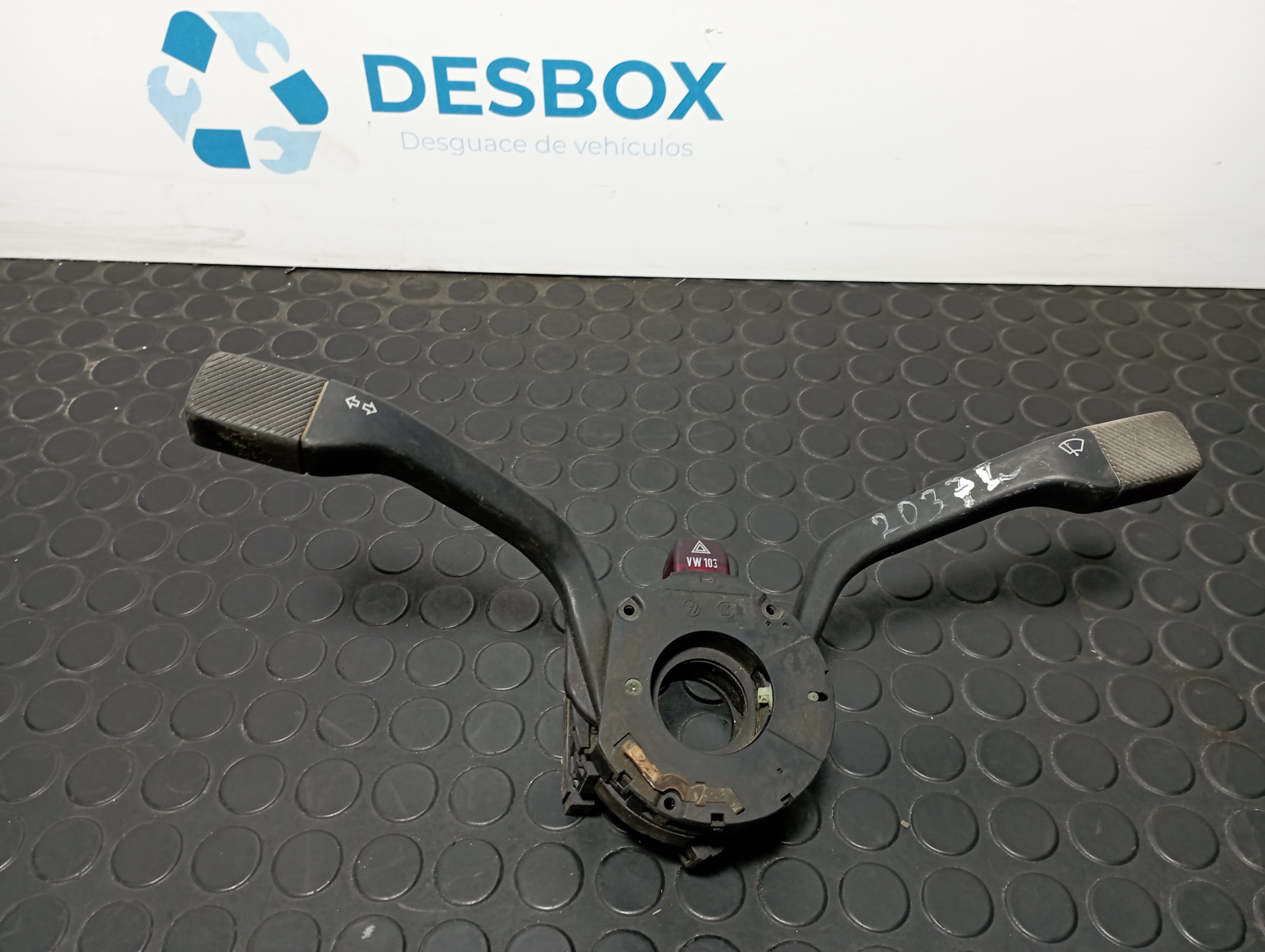Recambio de MANDO INTERMITENTES para SEAT TOLEDO (1L) 1.6 RP referencia OEM IAM 6K5953513AFKZ   - BLANCO