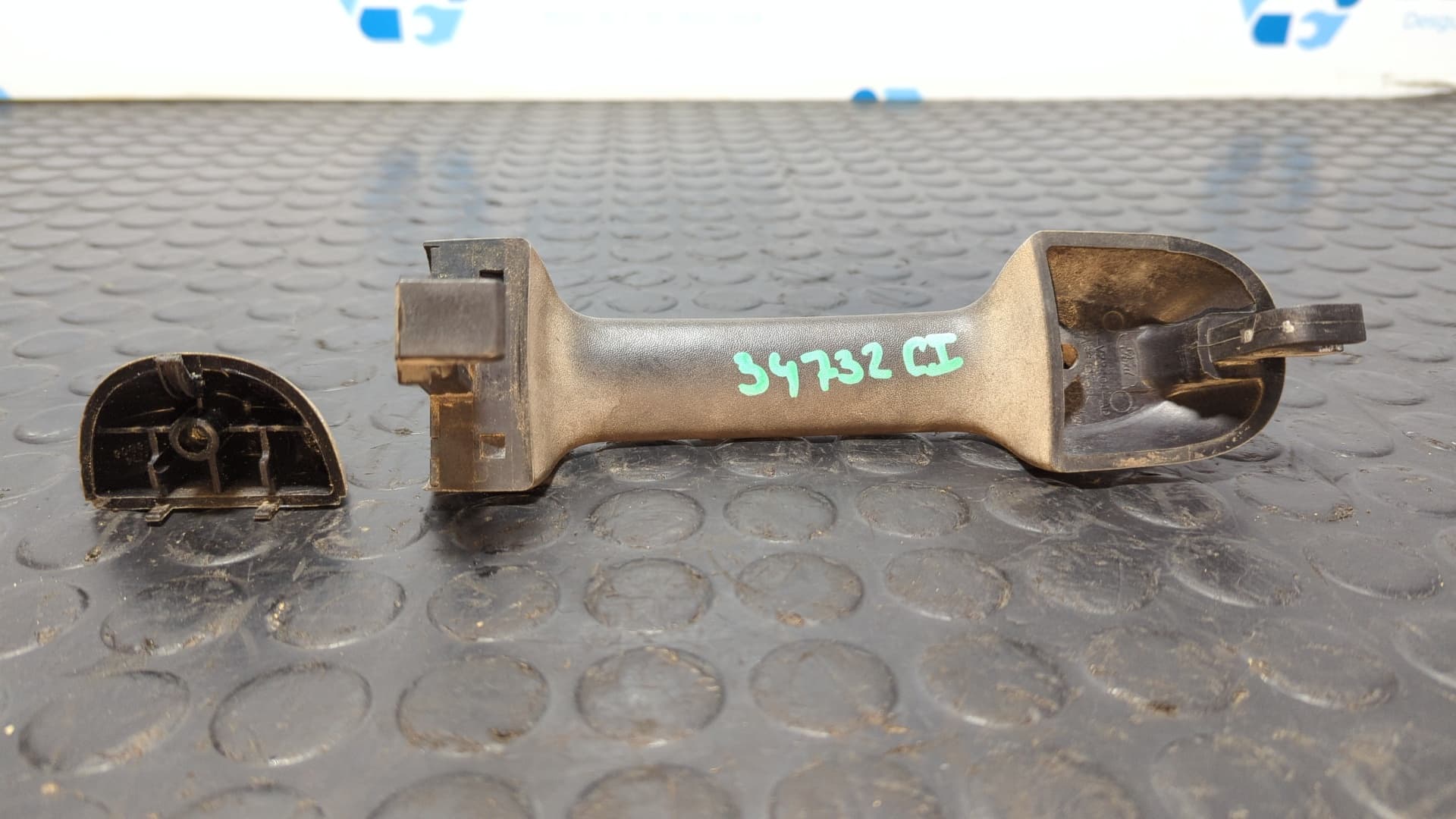 Recambio de MANETA  PUERTA CORREDERA IZQUIERDA para FORD TOURNEO CONNECT (TC7) 1.8 TDCi CAT HCPA referencia OEM IAM 2T14V22404AD - AZUL 3