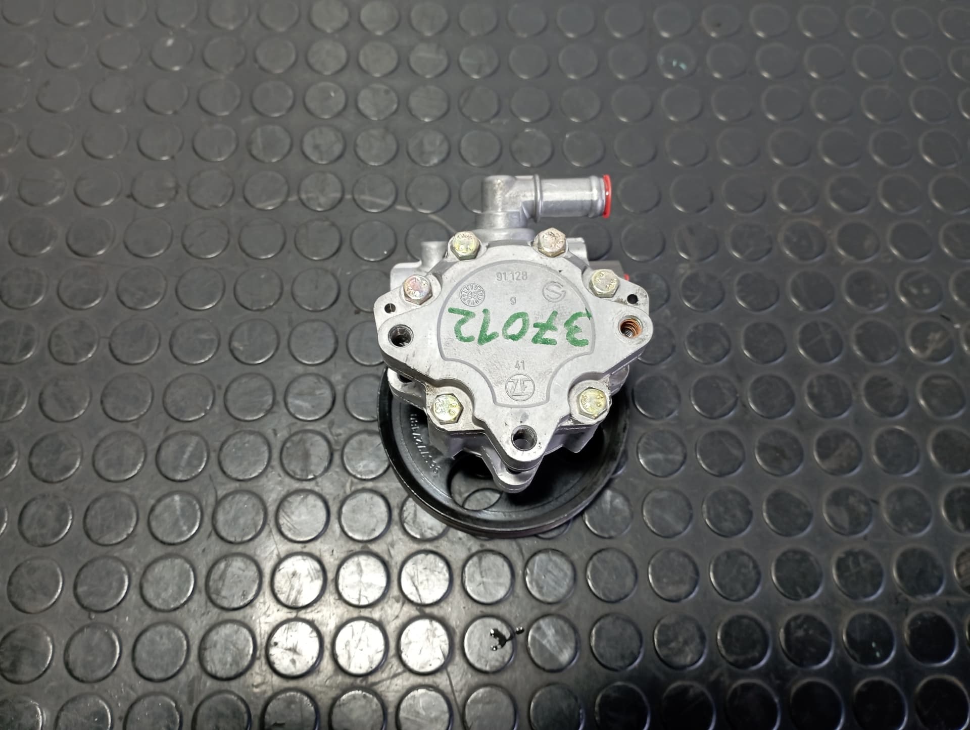 Recambio de BOMBA DIRECCION para PEUGEOT 406 BERLINA (S1/S2) 1.9 TD DHX referencia OEM IAM 769255118 - VERDE 2