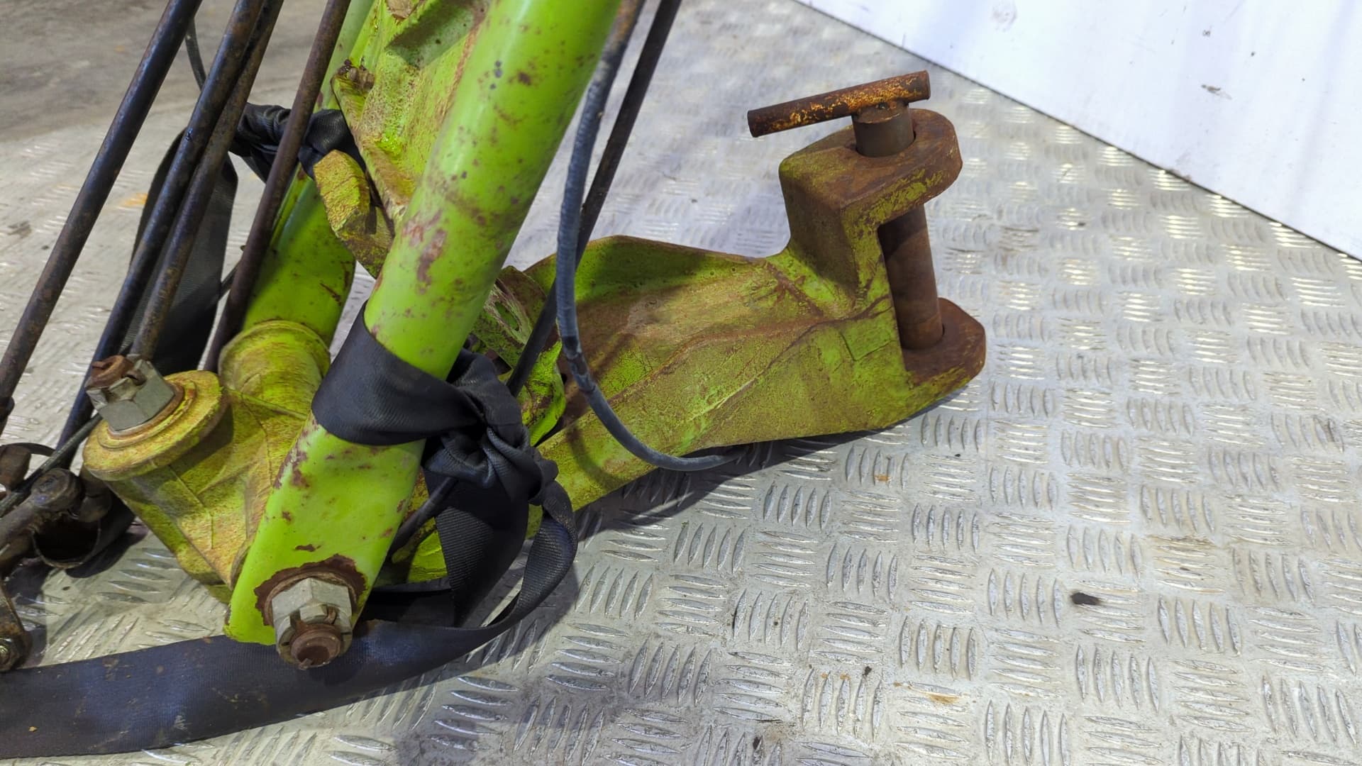 Recambio de HORQUILLA para AGRIA 2700 DL MOTOCULTOR 14 CV 14CV - ROJO 3