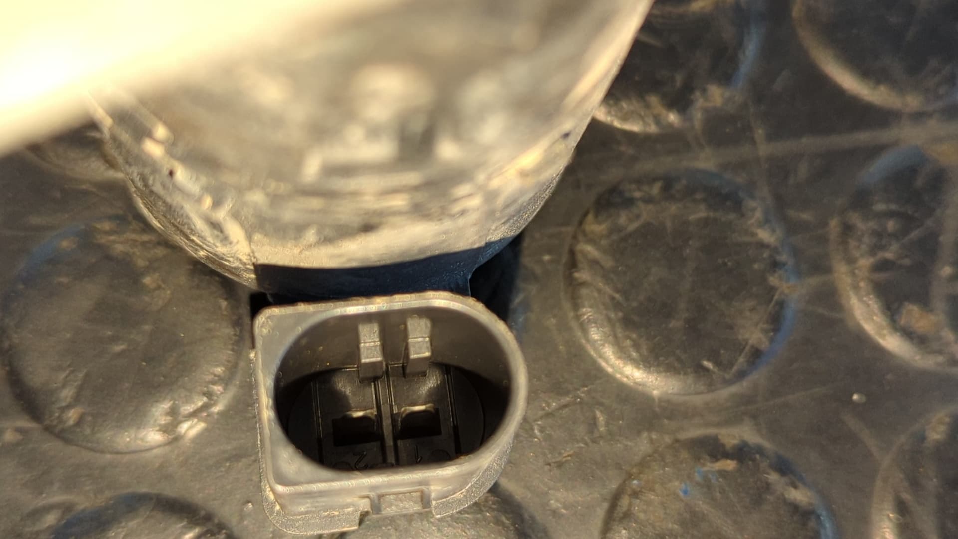 Recambio de PINZA DE FRENO TRASERA DERECHA para OPEL CORSA F * ZK01 referencia OEM IAM 9819059480 - ROJO 4