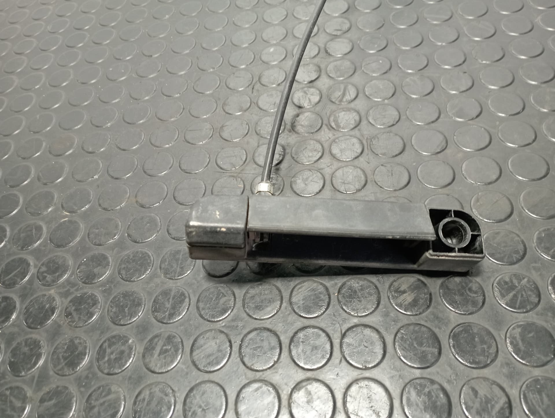 Recambio de MANETA  PUERTA CORREDERA IZQUIERDA para FORD TOURNEO CONNECT (TC7) 1.8 TDCi CAT HCPA referencia OEM IAM AP6GF15 - AZUL