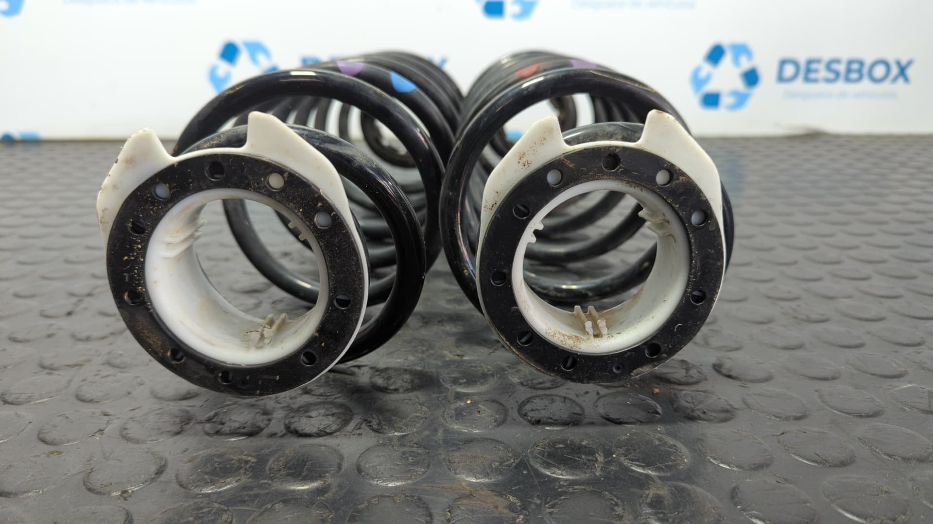 Recambio de JUEGO MUELLES TRASEROS para OPEL CORSA F * ZK01 referencia OEM IAM 9829870880 - ROJO 2