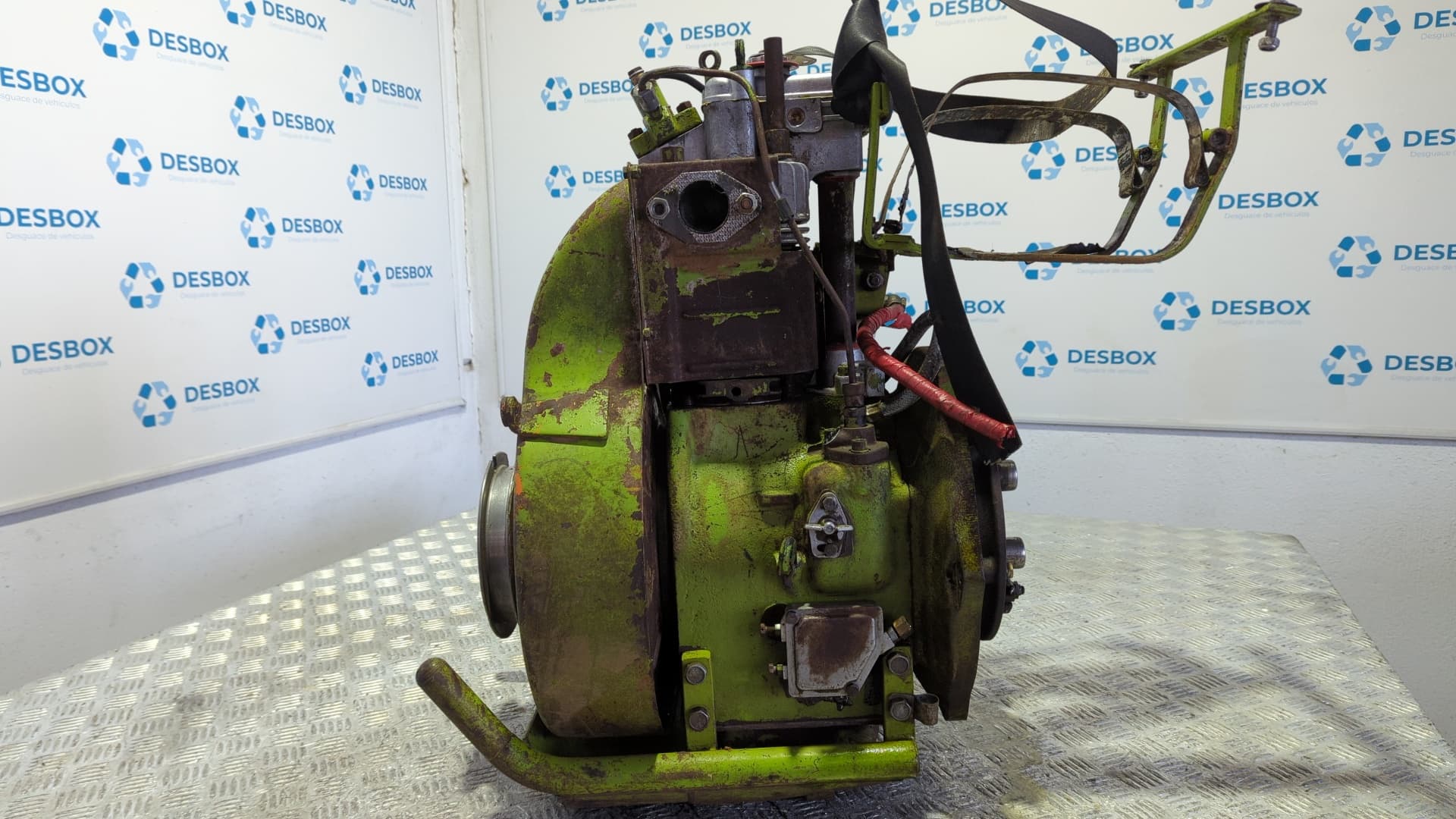 Recambio de MOTOR  para AGRIA 2700 DL MOTOCULTOR 14 CV 14CV referencia OEM IAM LOMBARDINI LDA 820 - ROJO 5