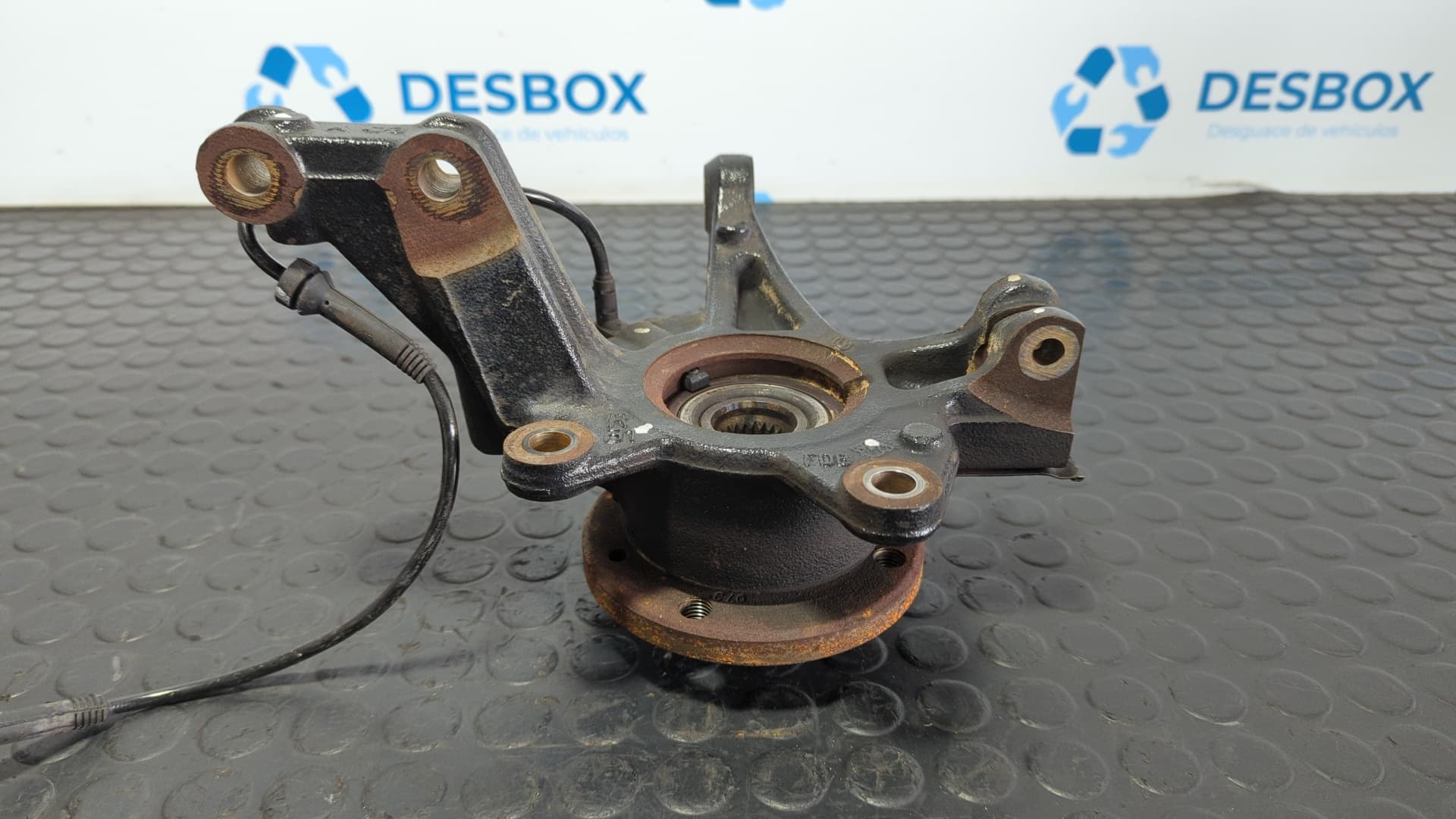Recambio de MANGUETA DELANTERA DERECHA para RENAULT CLIO IV 1.2 D4F D7  referencia OEM IAM FD8 - BLANCO 5