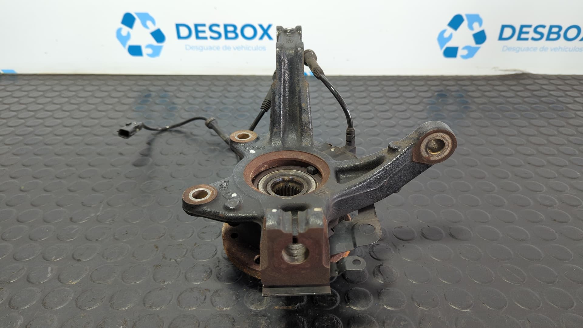 Recambio de MANGUETA DELANTERA DERECHA para RENAULT CLIO IV 1.2 D4F D7  referencia OEM IAM FD8 - BLANCO 4