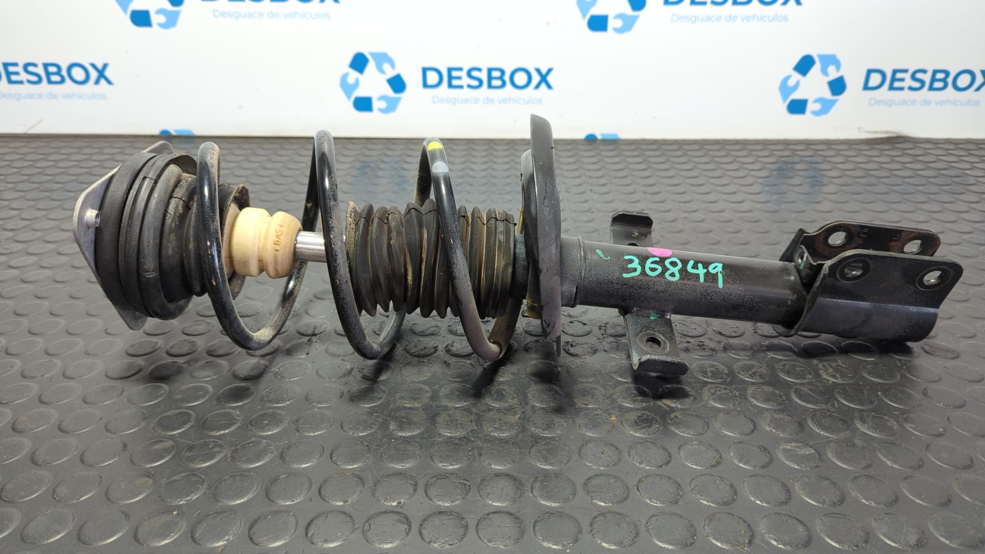 Recambio de AMORTIGUADOR DELANTERO IZQUIERDO para RENAULT CLIO IV 1.2 D4F D7  referencia OEM IAM 543022511R - BLANCO