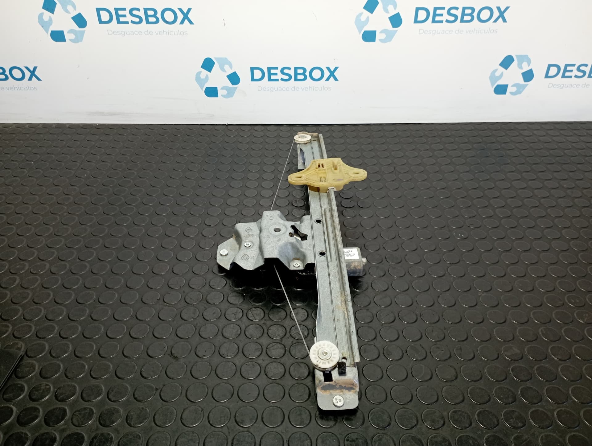 Recambio de ELEVALUNAS DELANTERO DERECHO para RENAULT CLIO IV 1.2 D4F D7  referencia OEM IAM 807295569R - BLANCO 3