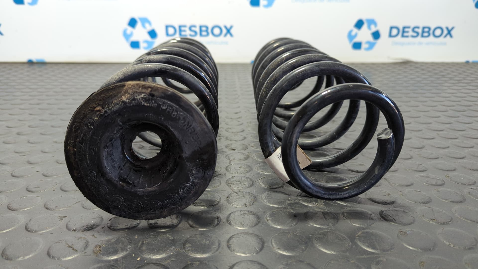 Recambio de JUEGO MUELLES TRASEROS para SEAT ARONA ARONA 1.0 TSI CHZ referencia OEM IAM 2Q0511121CC - NARANJA 3