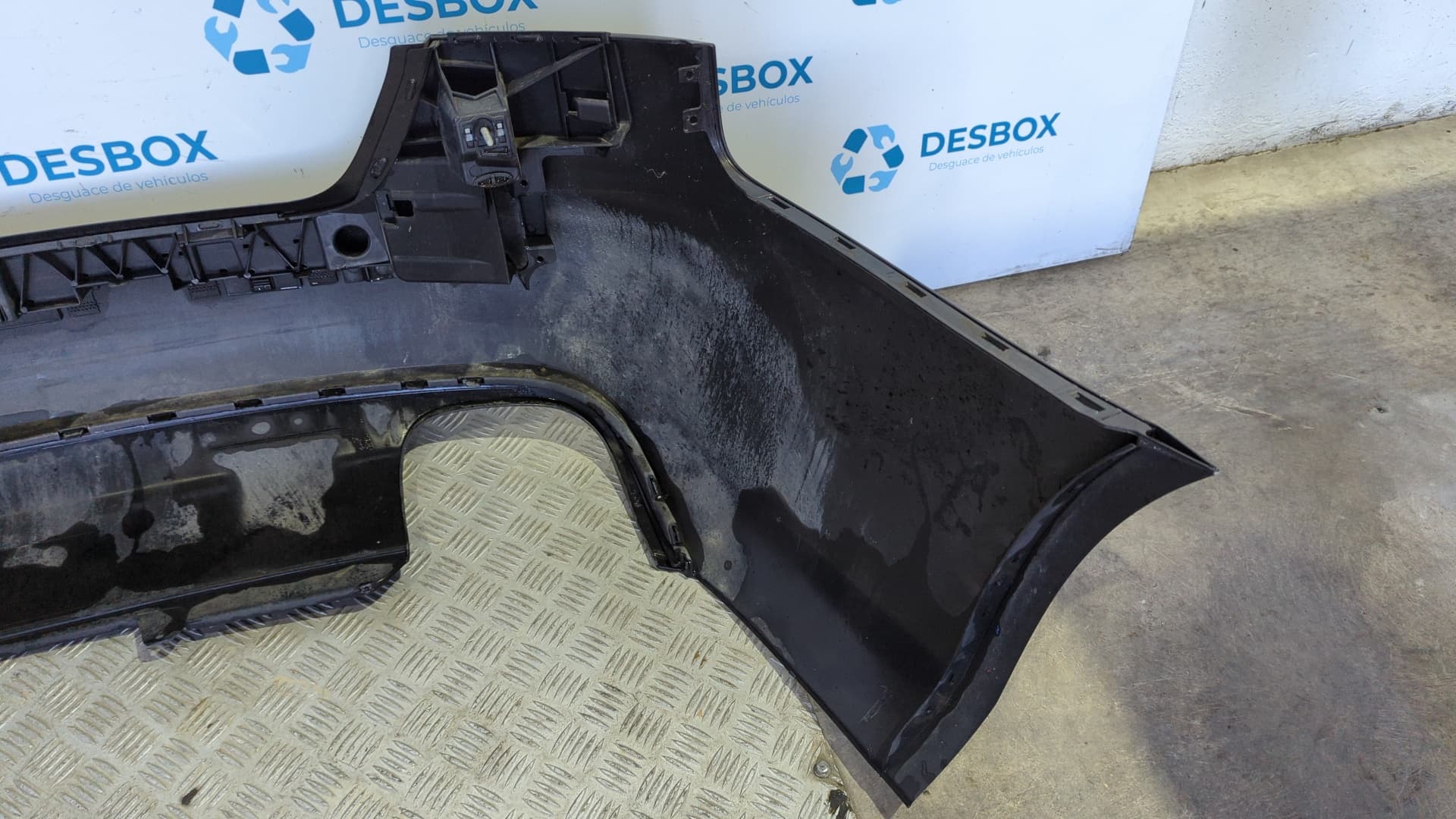 Recambio de PARAGOLPES TRASERO para AUDI A4 BER. (B8) Basis CAG referencia OEM IAM   - NEGRO 7