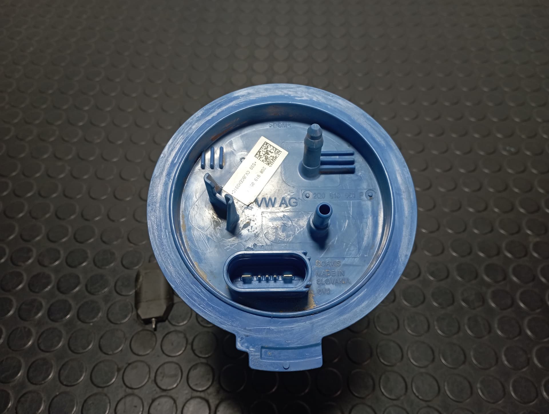 Recambio de AFORADOR para SEAT ARONA CHZ referencia OEM IAM 2Q0919051F - NARANJA 2
