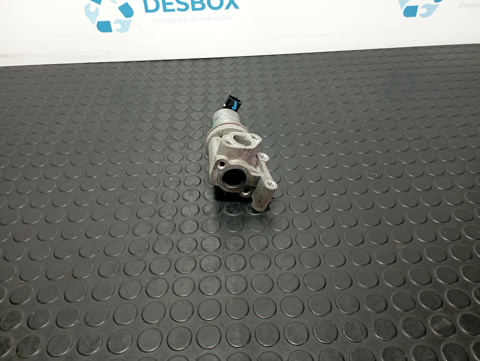Recambio de VALVULA EGR para KIA CEE'D D4FC referencia OEM IAM 284102A300 - AZUL 2