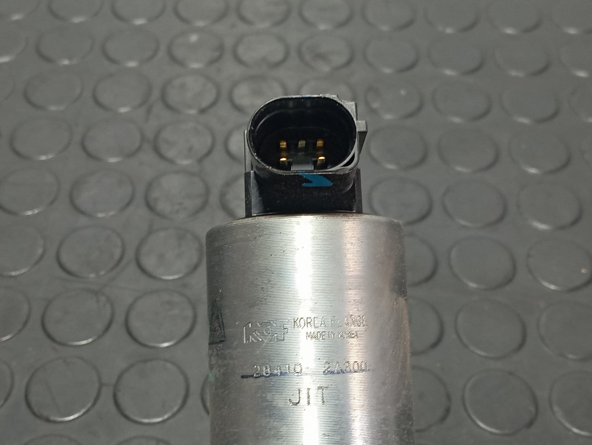 Recambio de VALVULA EGR para KIA CEE'D D4FC referencia OEM IAM 284102A300 - AZUL 3