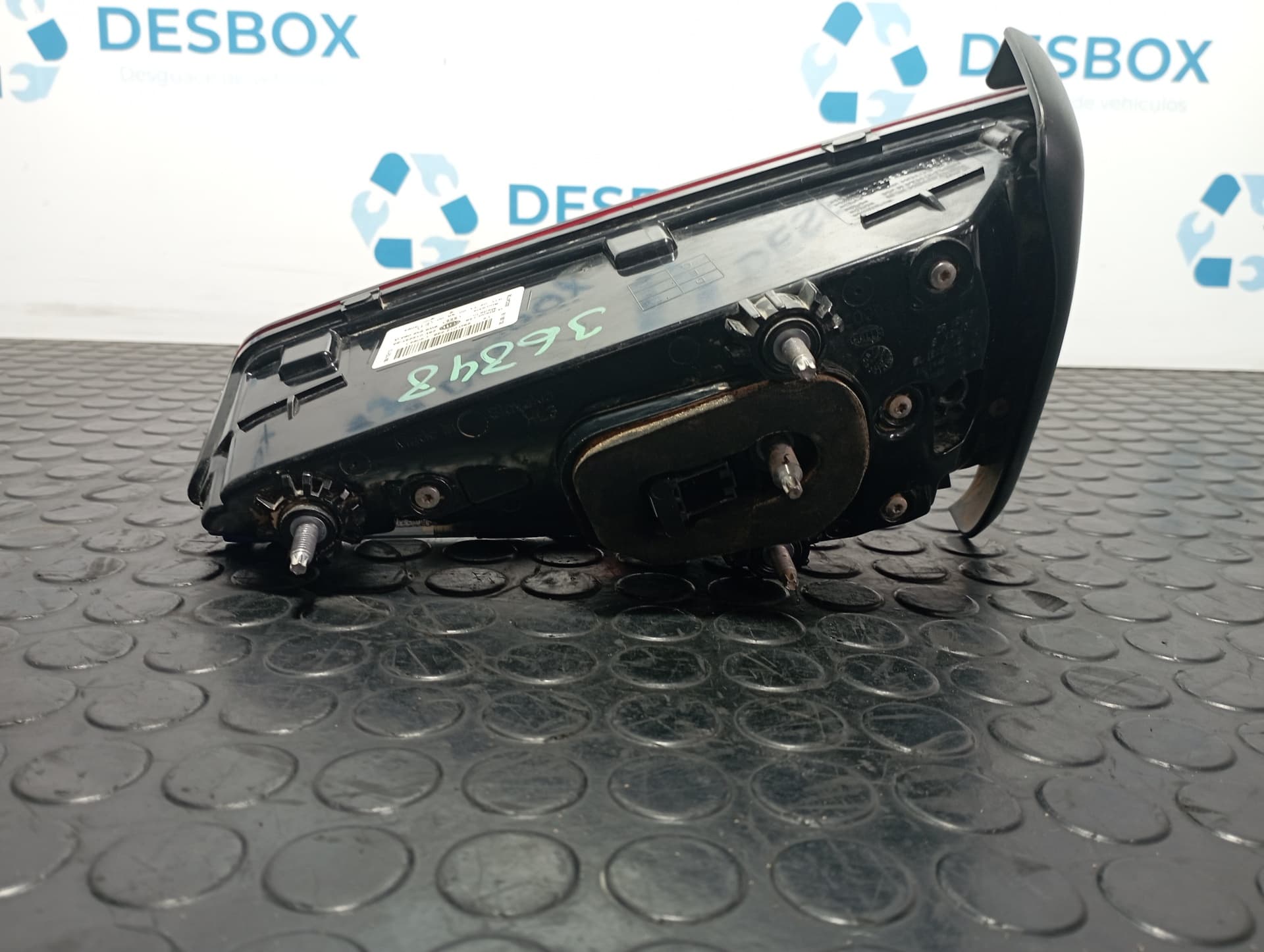 Recambio de PILOTO PORTON IZQUIERDO para AUDI A4 BERLINA (8W2) 2.0 TDI DEUA referencia OEM IAM 8W5945094G - BLANCO 2