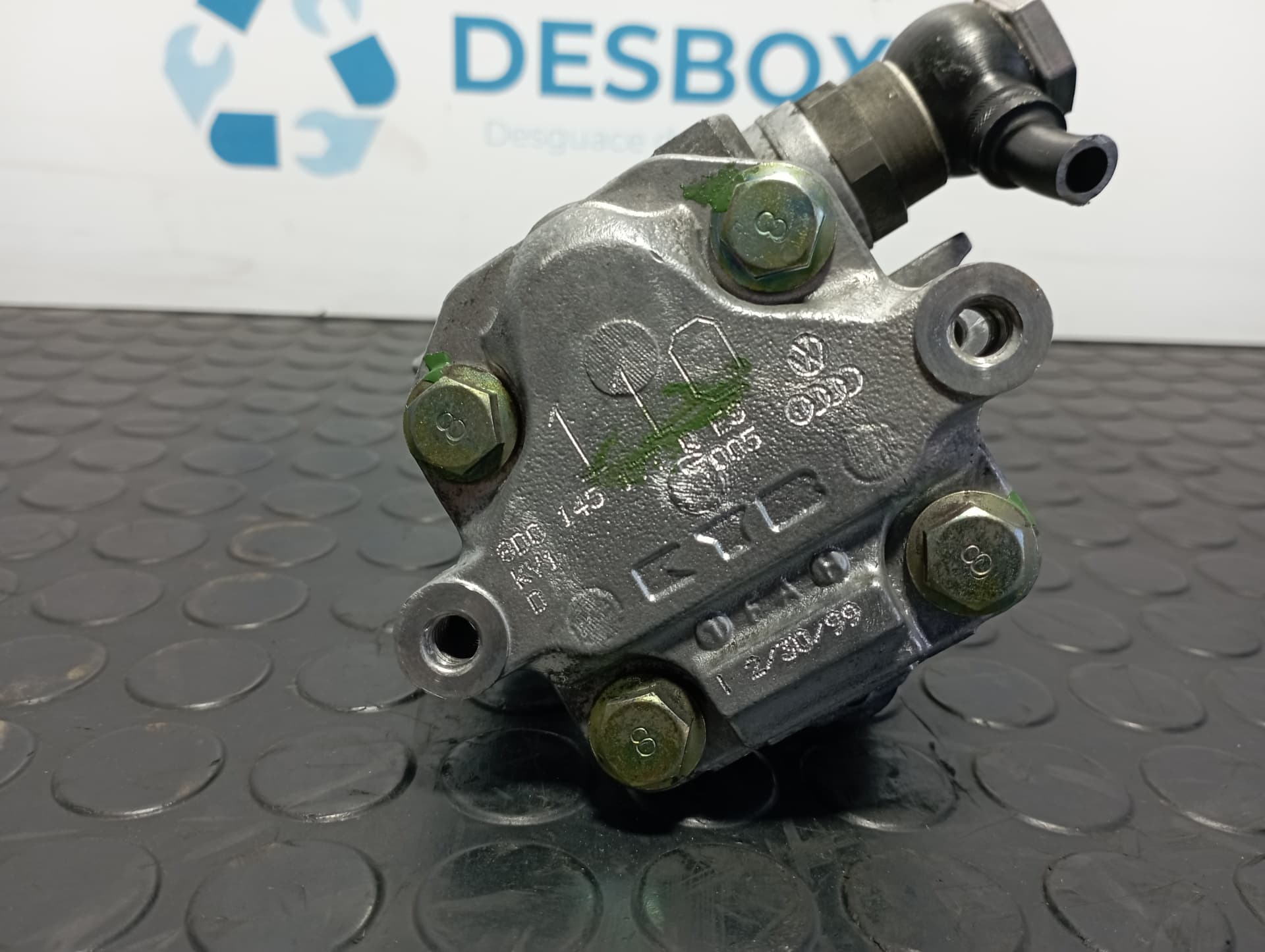 Recambio de BOMBA DIRECCION para VOLKSWAGEN PASSAT BERLINA (3B2) * AHU referencia OEM IAM 8D0145177Q - AZUL 3