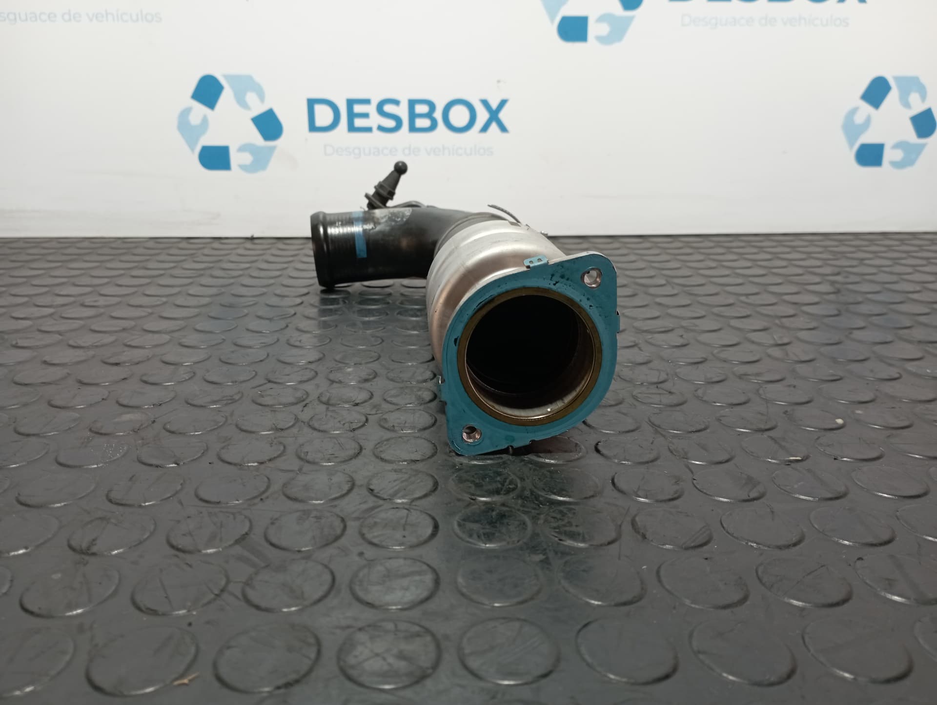 Recambio de TUBO para FORD C-MAX (CB3) 1.6 TDCI T1DA referencia OEM IAM AV616C750AE - BLANCO 4
