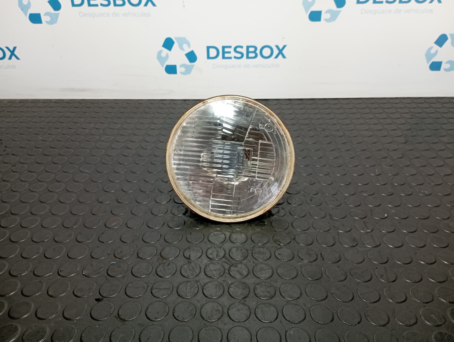 Recambio de FARO DERECHO para LAND ROVER DEFENDER 2.5 L 2.5L50 KW referencia OEM IAM 54512332 - BLANCO