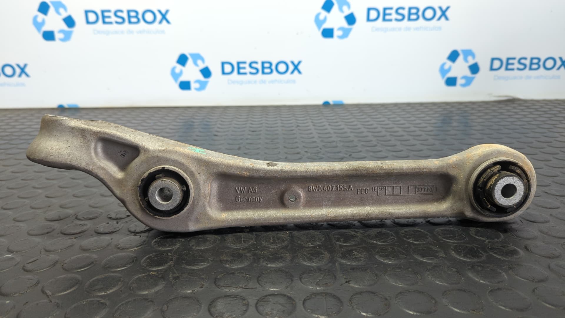 Recambio de BRAZO IZQUIERDO INFERIOR DELANTERO para AUDI A4 BERLINA (8W2) 2.0 TDI DEUA referencia OEM IAM 8W0407155A - BLANCO