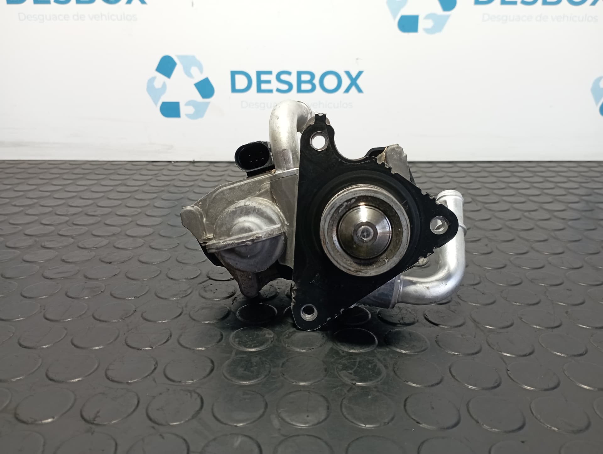 Recambio de VALVULA EGR para AUDI A4 BERLINA (8W2) 2.0 TDI DEUA referencia OEM IAM V29062884B - BLANCO