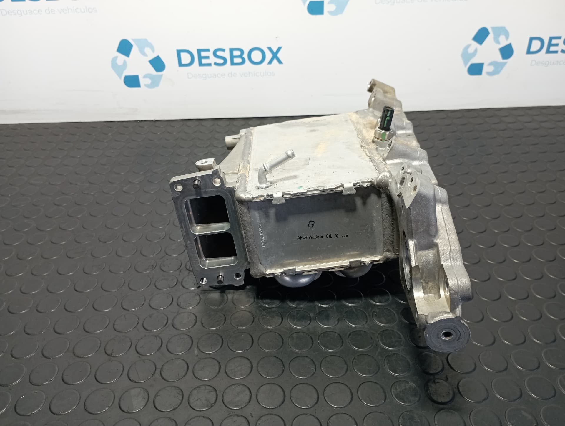Recambio de COLECTOR ADMISION para AUDI A4 BERLINA (8W2) DEUA referencia OEM IAM M166252C - BLANCO 2