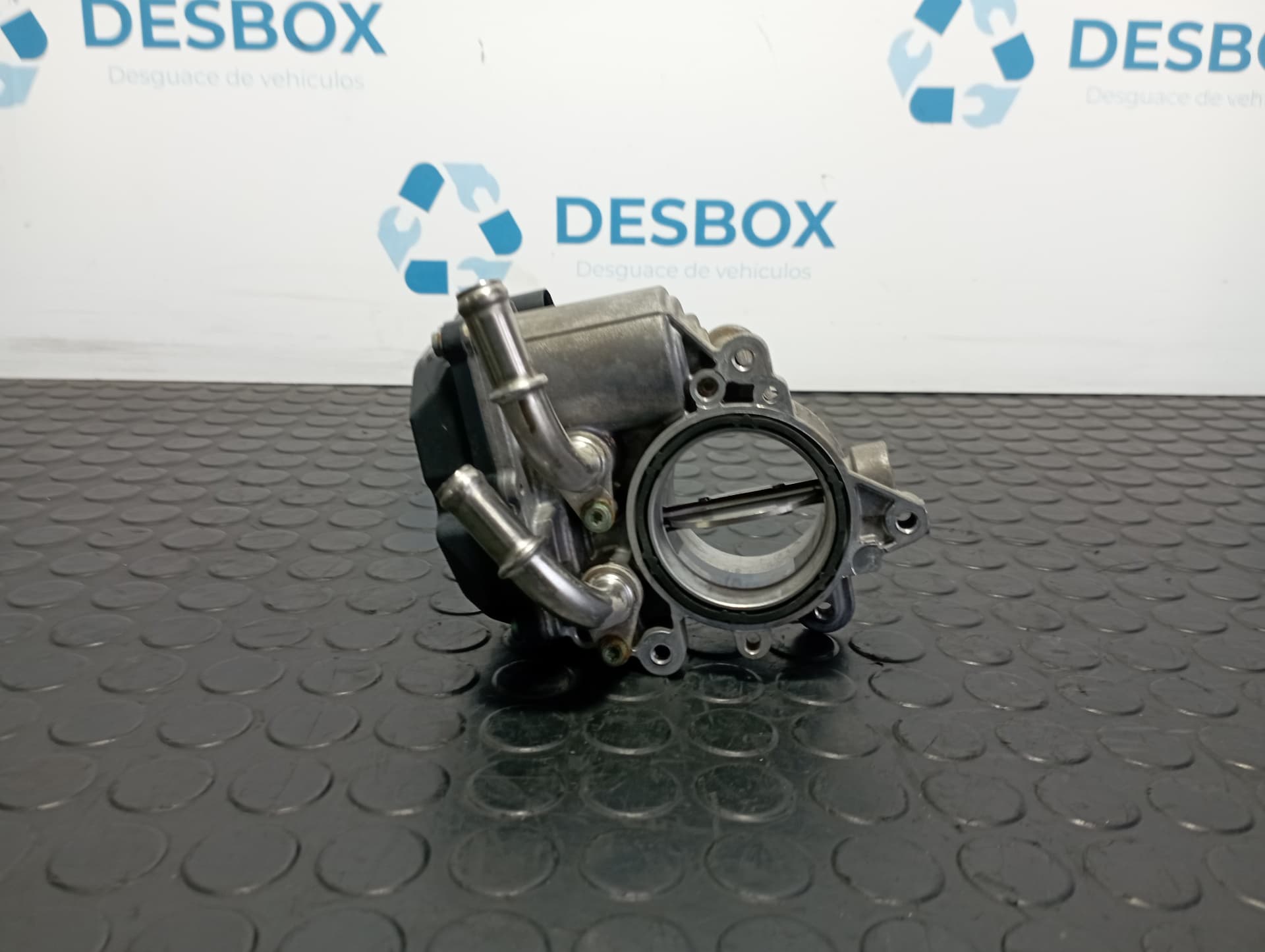 Recambio de CAJA MARIPOSA para AUDI A4 BERLINA (8W2) 2.0 TDI DEUA referencia OEM IAM 04L128063T - BLANCO