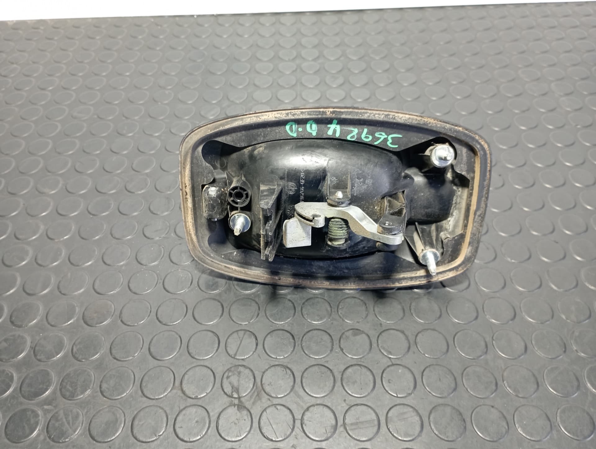 Recambio de MANETA DELANTERA DERECHA para PEUGEOT BOXER CAJA CERR. TECHO ELEVADO (BAT.3450)(335)(2007 =>) 2.2 HDI 4HU referencia OEM IAM 242430 - AZUL 2