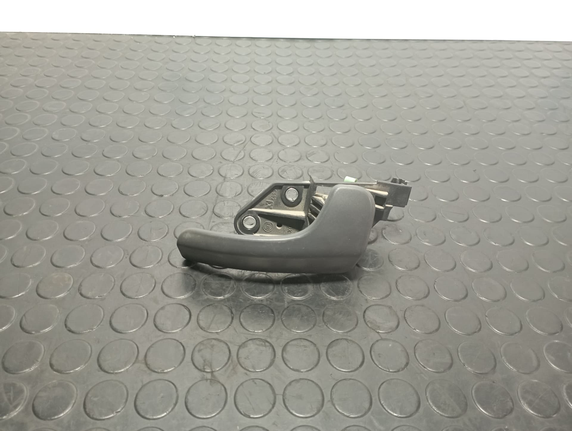 Recambio de MANETA INTERIOR DELANTERA DERECHA para PEUGEOT BOXER CAJA CERR. TECHO ELEVADO (BAT.3450)(335)(2007 =>) 2.2 HDI 4HU referencia OEM IAM PA6GF30 - AZUL
