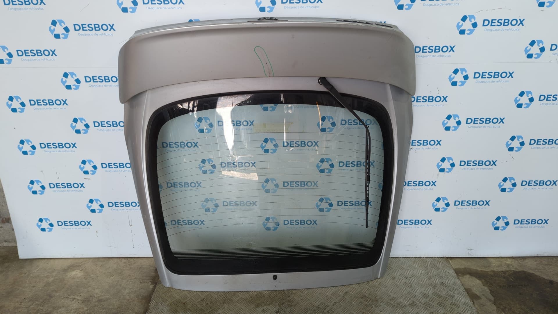 Recambio de PORTON TRASERO para TOYOTA CELICA (T20) * 7A-FE      - GRIS