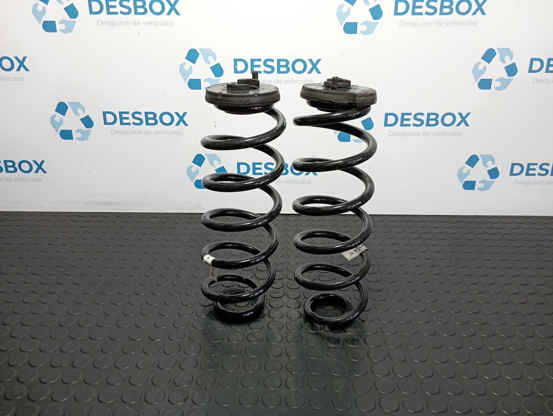 Recambio de JUEGO MUELLES TRASEROS para AUDI A4 BERLINA (8W2) 2.0 TDI DEUA referencia OEM IAM 8W0511115 - BLANCO 3