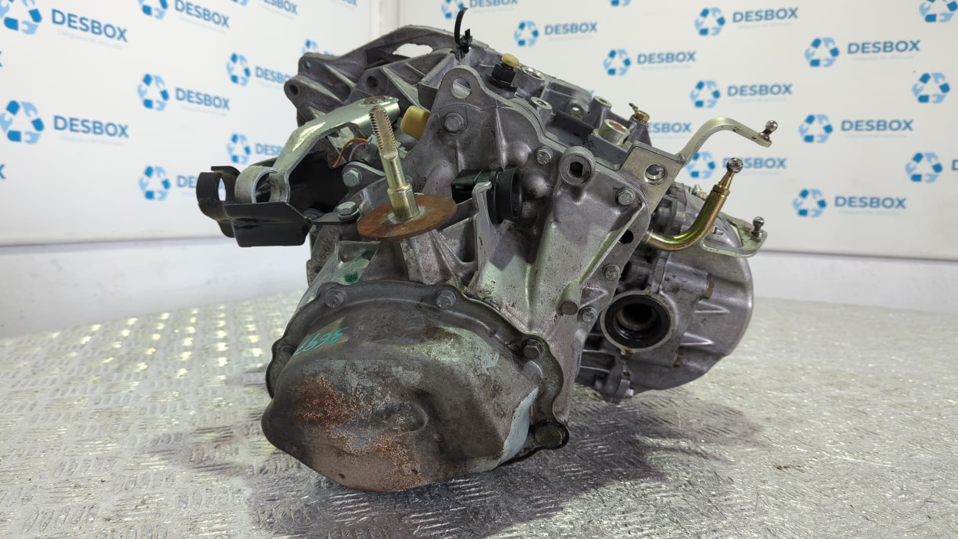 Recambio de CAJA CAMBIOS para CITROEN XSARA BERLINA DHY referencia OEM IAM 20TE43 - GRIS 5