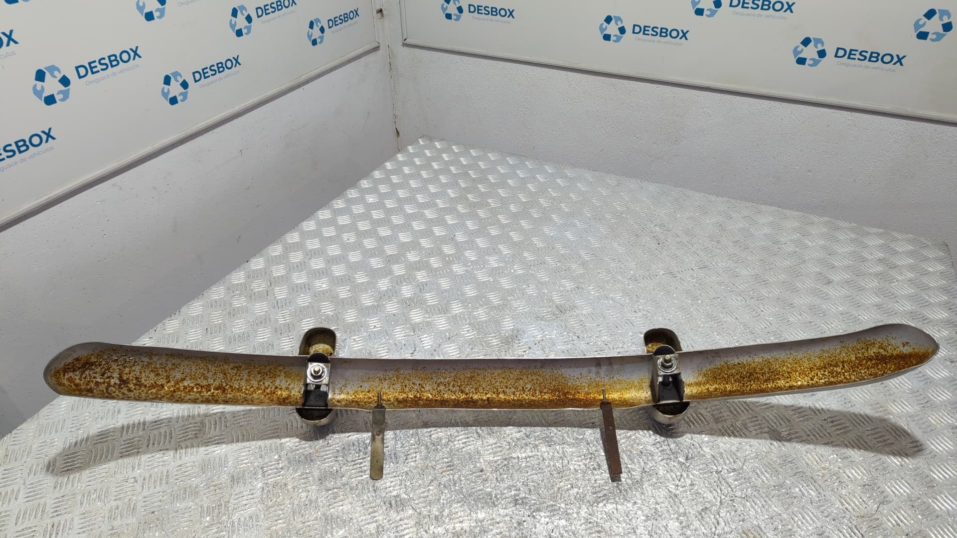 Recambio de PARAGOLPES DELANTERO para SEAT 600 referencia OEM IAM   - VERDE 2