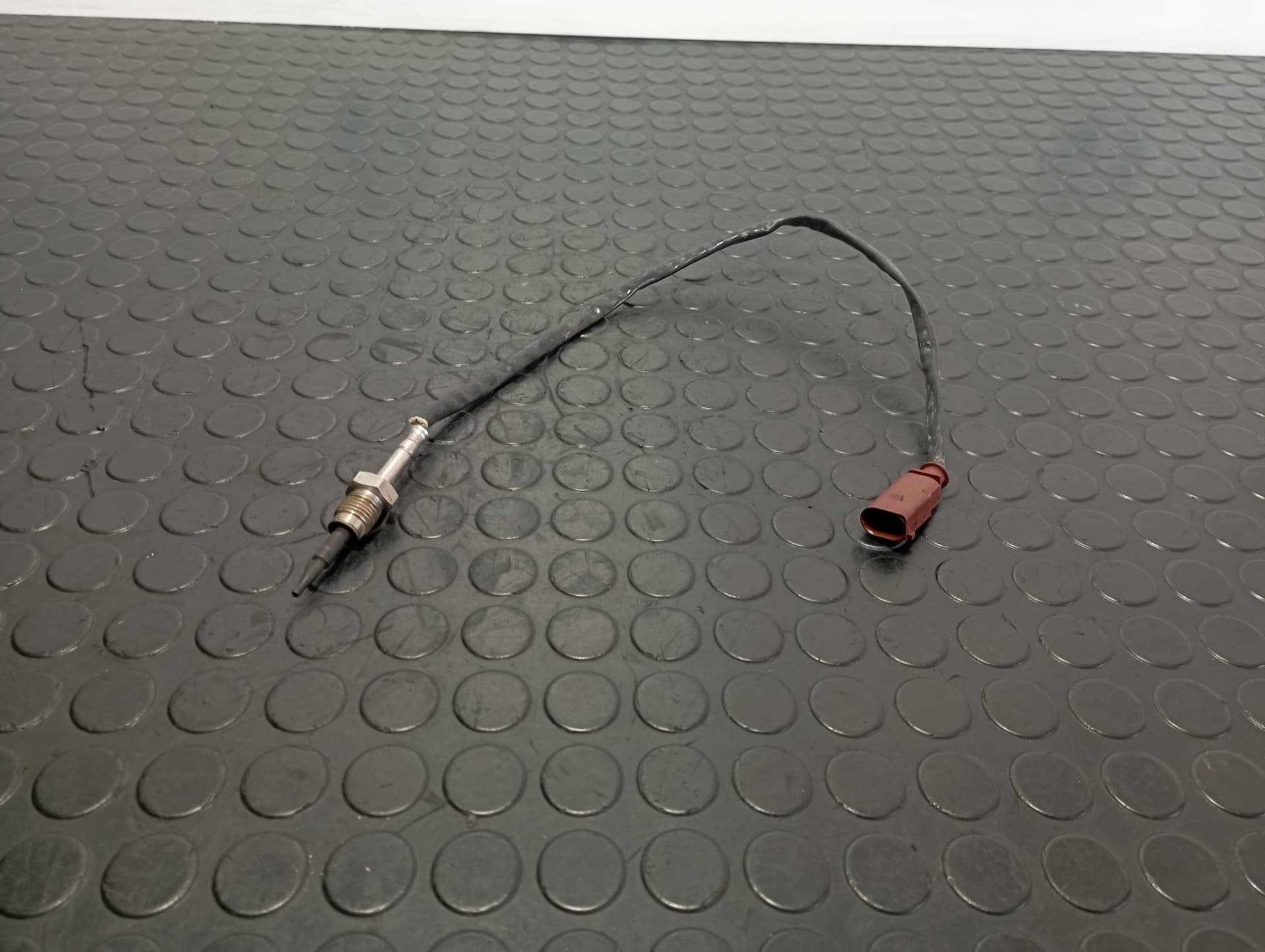 Recambio de SENSOR para AUDI A4 BERLINA (8W2) 2.0 TDI DEUA referencia OEM IAM 6X0973802A - BLANCO