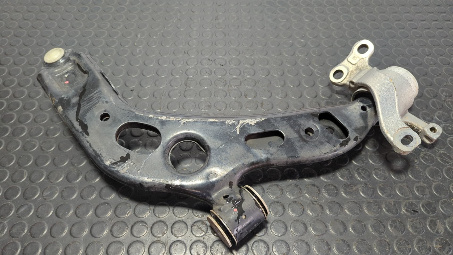 Recambio de BRAZO IZQUIERDO INFERIOR DELANTERO para BMW SERIE X1 (F48) X1 SDRIVE 18D B47C20A referencia OEM IAM 6879843 - BLANCO 2