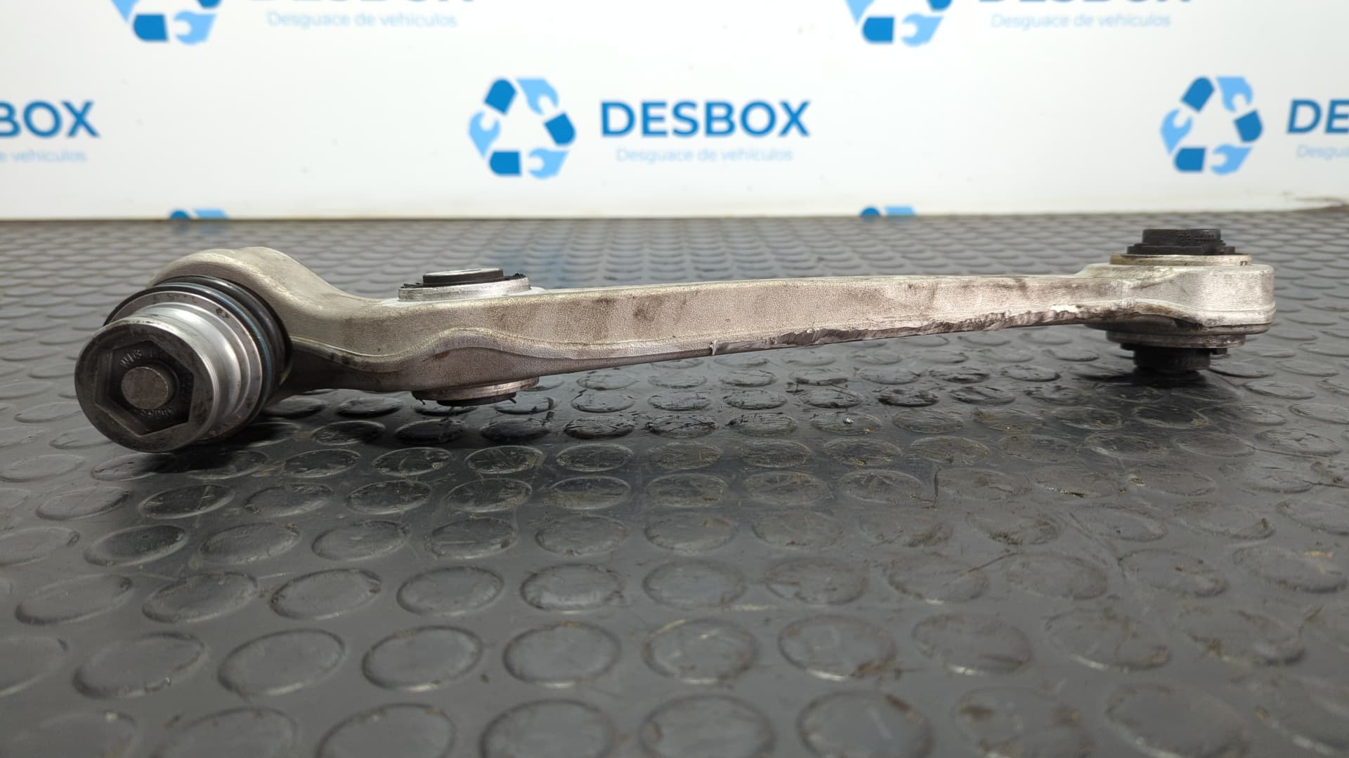 Recambio de BRAZO DERECHO SUPERIOR DELANTERO para AUDI Q5 (8R) Q5 2.0 TDI CGL referencia OEM IAM 8K0407156C - NEGRO 4