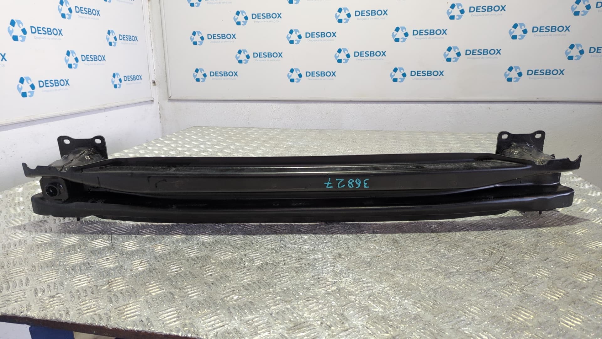 Recambio de REFUERZO PARAGOLPES TRASERO para VOLKSWAGEN POLO VI (AE1) * DLAC referencia OEM IAM 2G0807305 - BLANCO