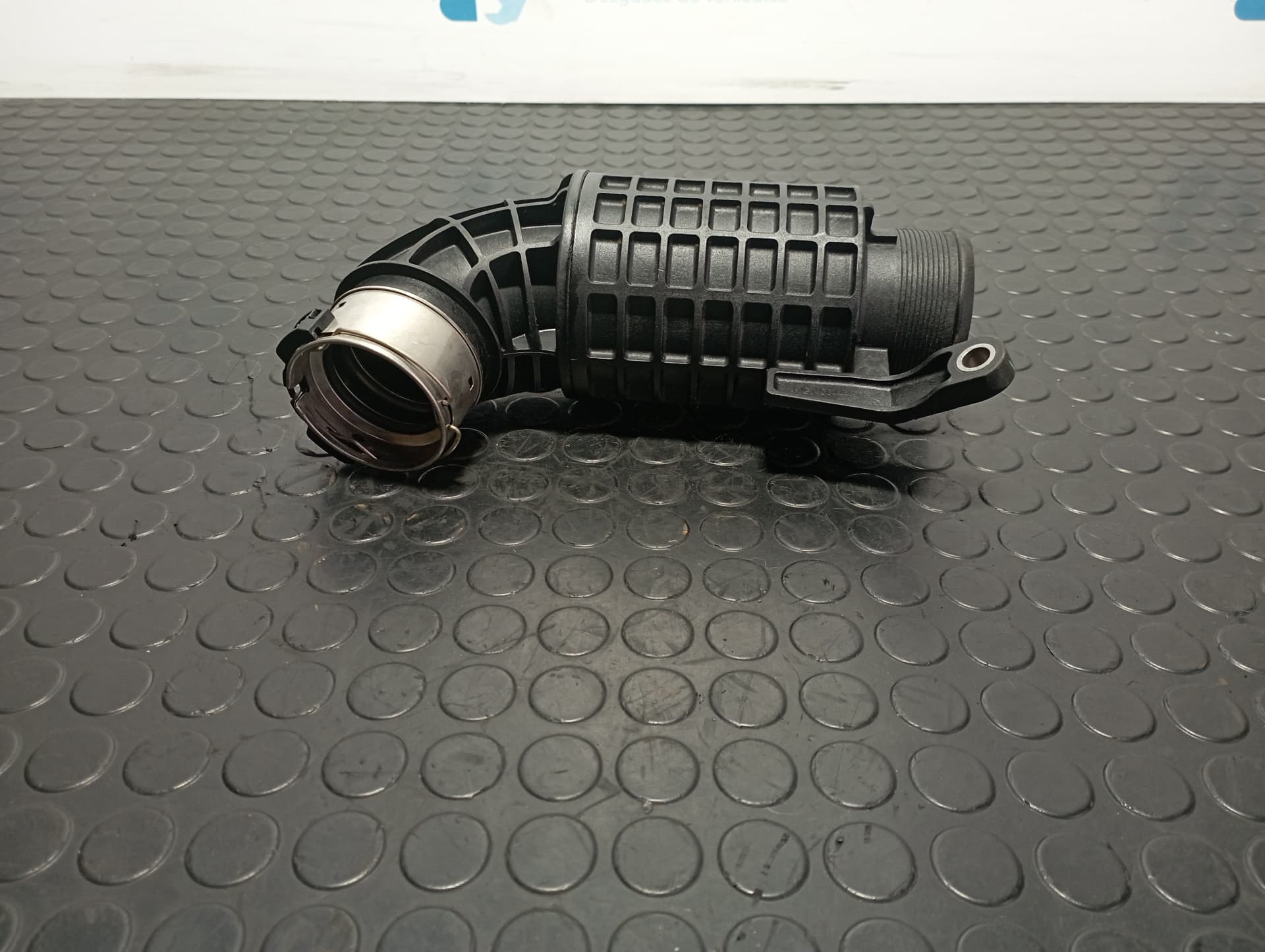 Recambio de TUBO para BMW SERIE X1 (F48) X1 SDRIVE 18D B47C20A referencia OEM IAM MGW00444CTM - BLANCO