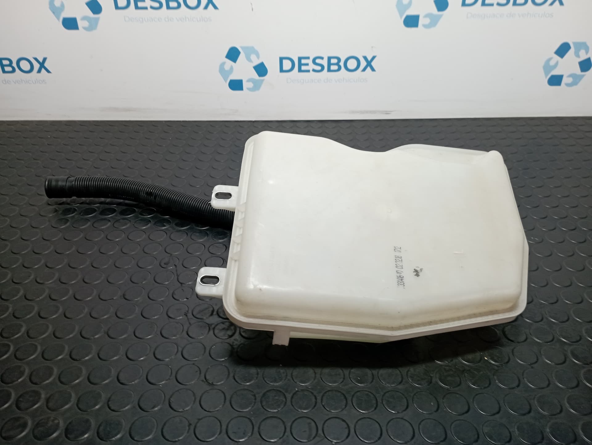 Recambio de DEPOSITO LIMPIA para BMW SERIE X1 (F48) X1 SDRIVE 18D B47C20A referencia OEM IAM 61667331418 - BLANCO 3