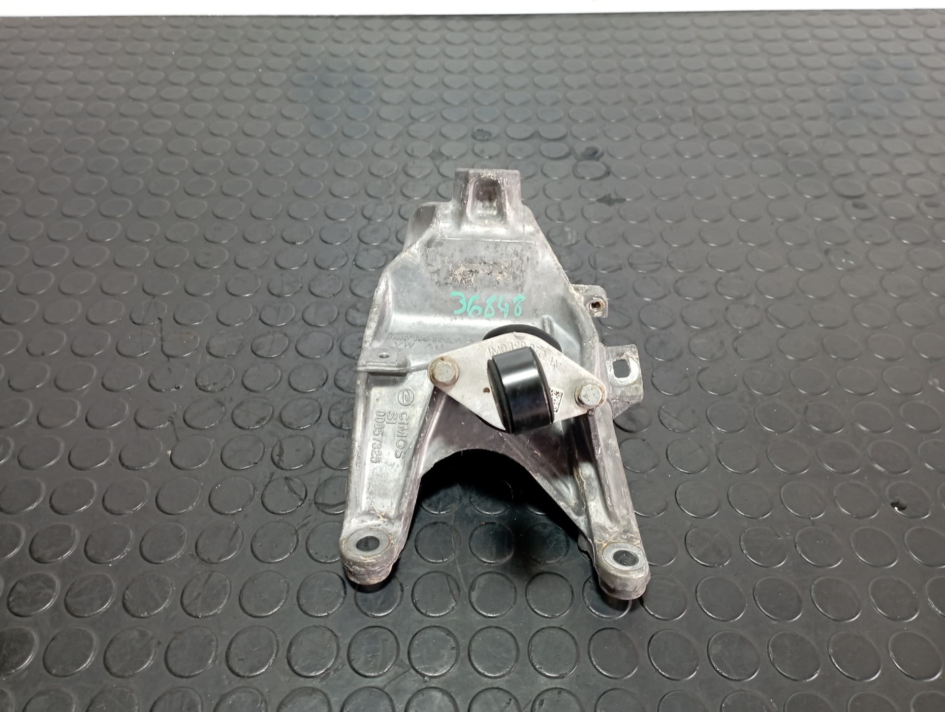 Recambio de SOPORTE MOTOR para AUDI A4 BERLINA (8W2) 2.0 TDI DEUA referencia OEM IAM 4M0199308AD - BLANCO