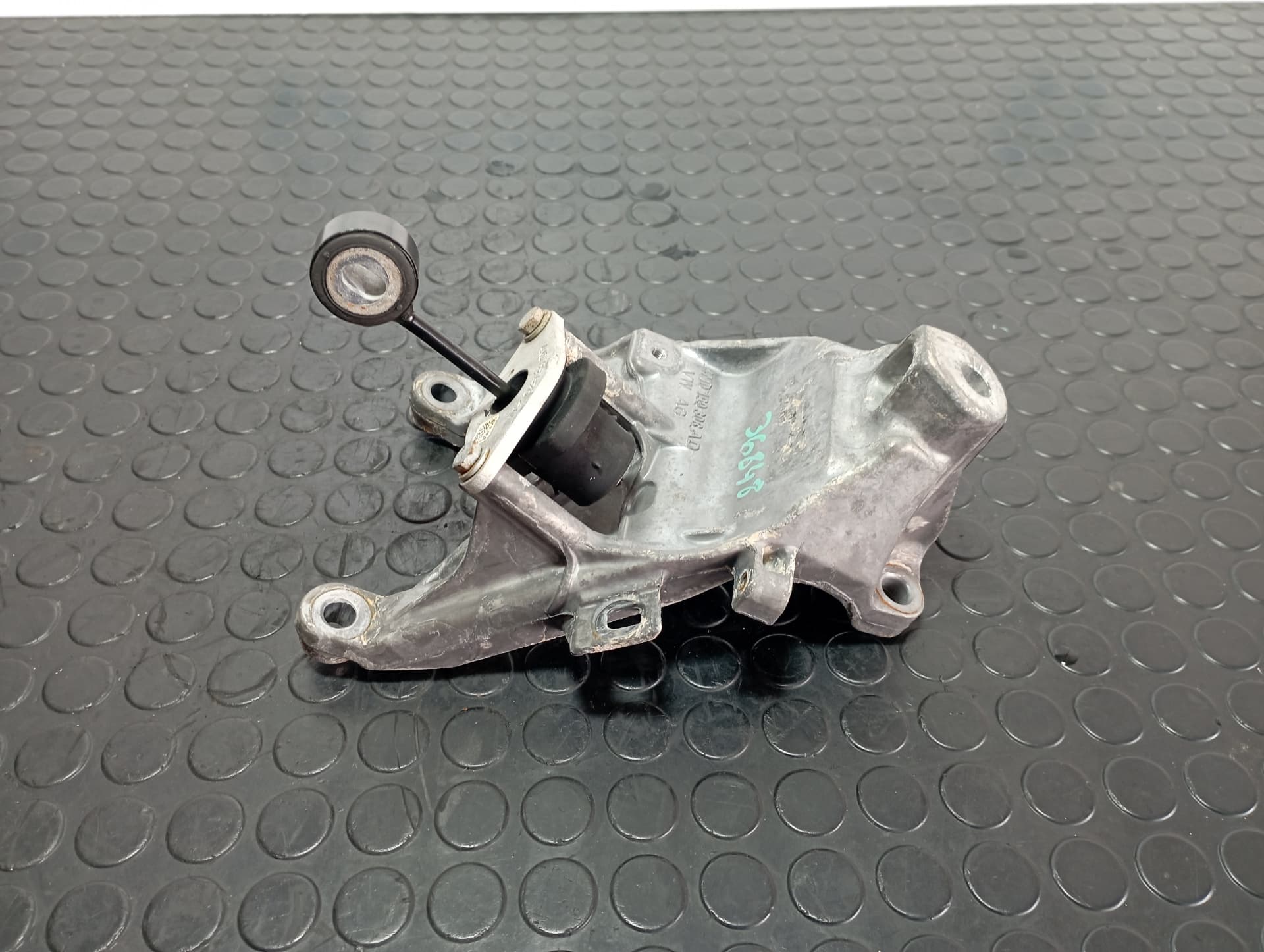 Recambio de SOPORTE MOTOR para AUDI A4 BERLINA (8W2) 2.0 TDI DEUA referencia OEM IAM 4M0199308AD - BLANCO 3