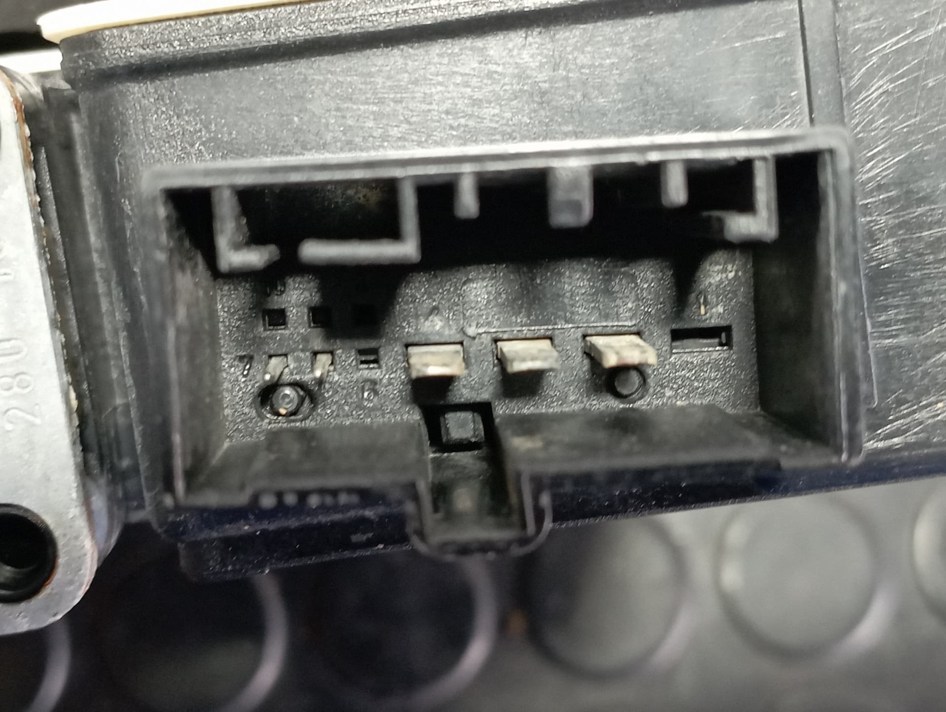 Recambio de ELEVALUNAS TRASERO DERECHO para VOLKSWAGEN T-CROSS (D31) 1.0 TSI DKLA referencia OEM IAM 5Q0959408 - NARANJA 2