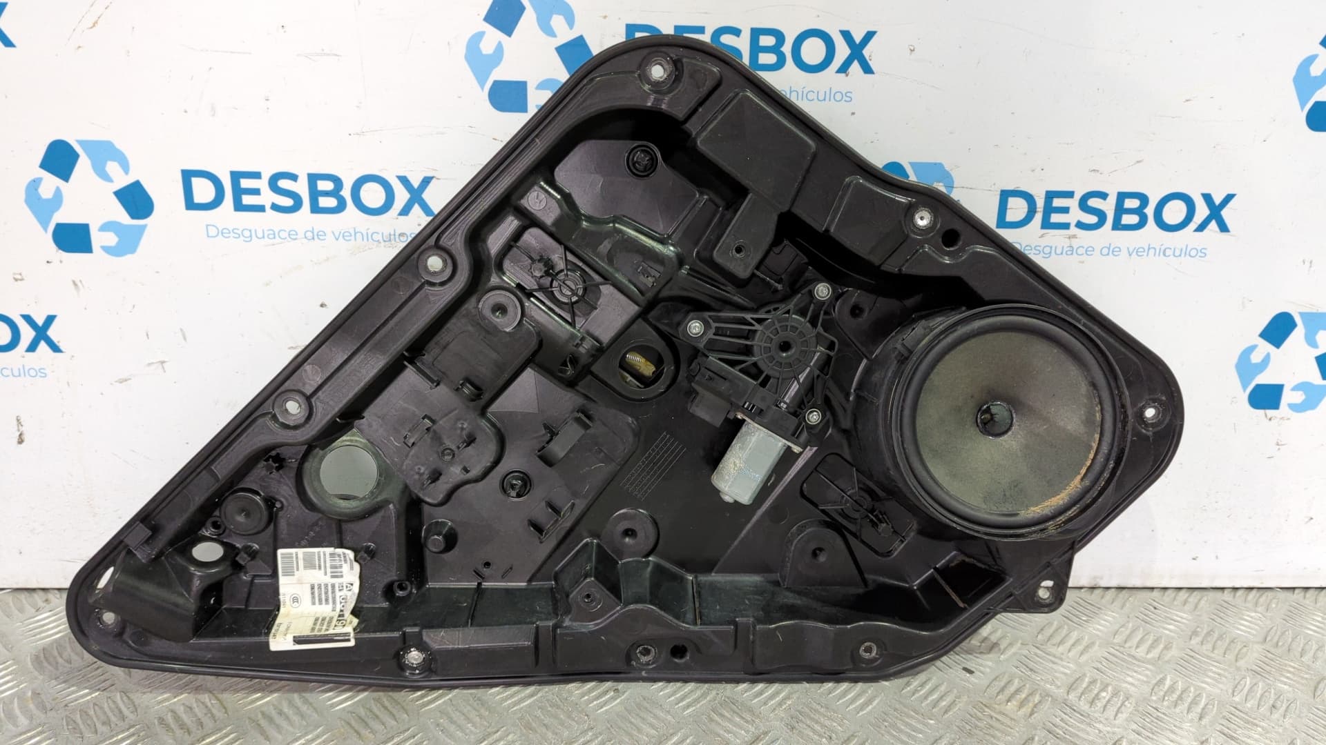 Recambio de ELEVALUNAS TRASERO IZQUIERDO para MERCEDES-BENZ CLASE A (W176) 2.2 651930 referencia OEM IAM A12376600229051 - BLANCO 2